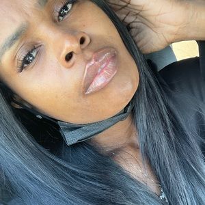 Meet your Posher, Eastis